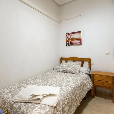 Apartamento Awesome In Torrevieja